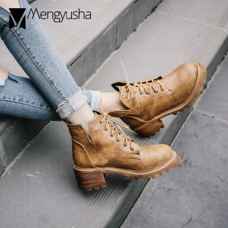 Ботинки martin на платформе в европейском стиле с вырезами ретро женские ботинки