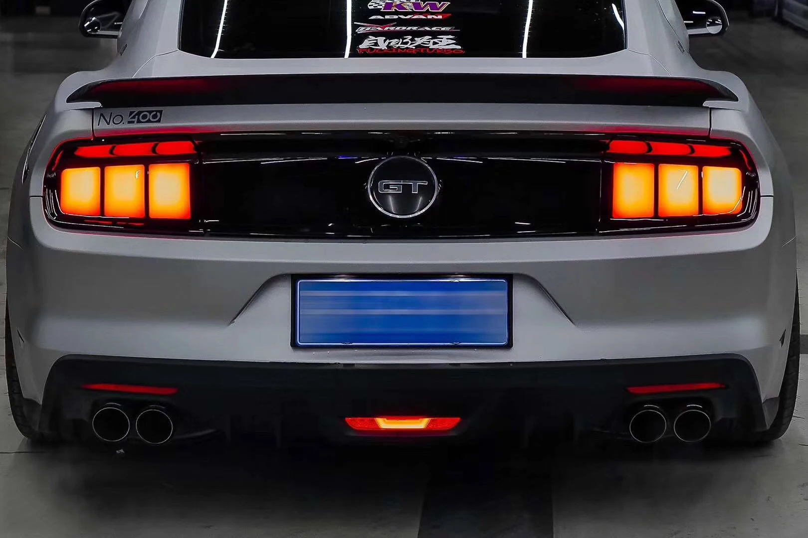 

2021 подходит для модифицированных задних фар Ford 15-20 Mustang в сборе
