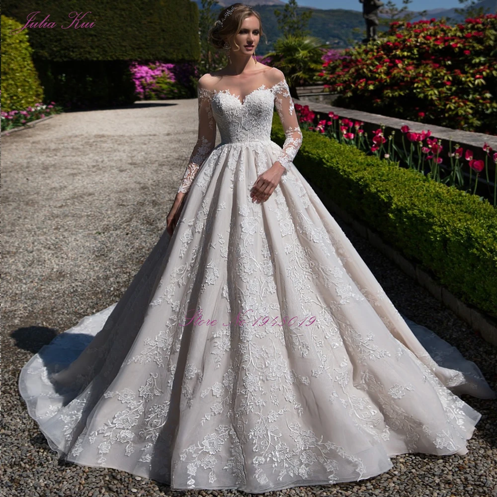 Роскошное цельное кружевное бальное платье с аппликацией свадебное длинным