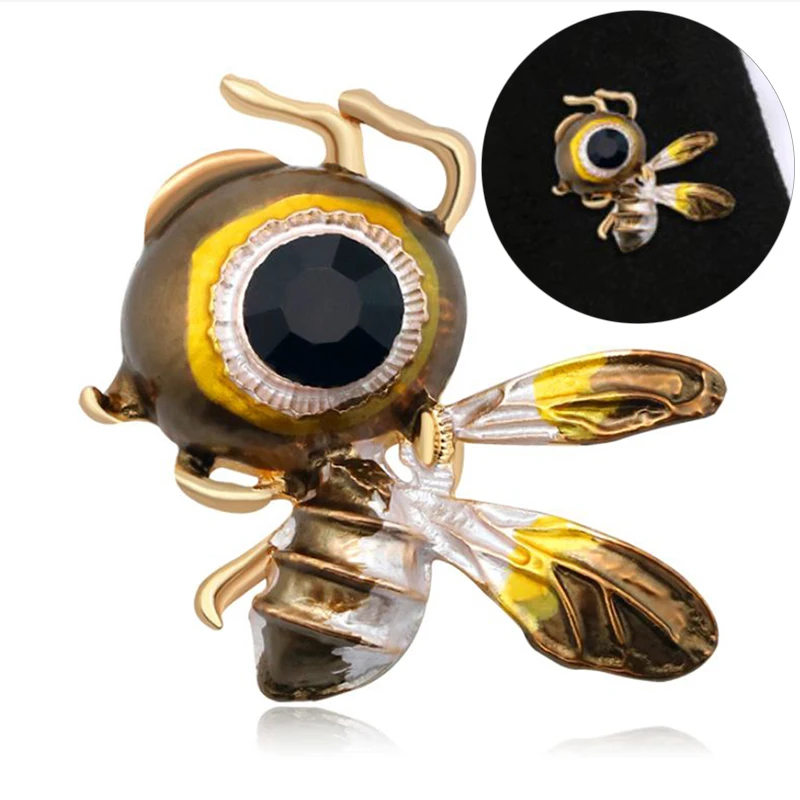 

Fashion Insects Honeybee Brooch Pins Collar Decoration Badge Corsage Men Women Cute Little Bee Jewelry Gift Winter Coat 2 Styles
