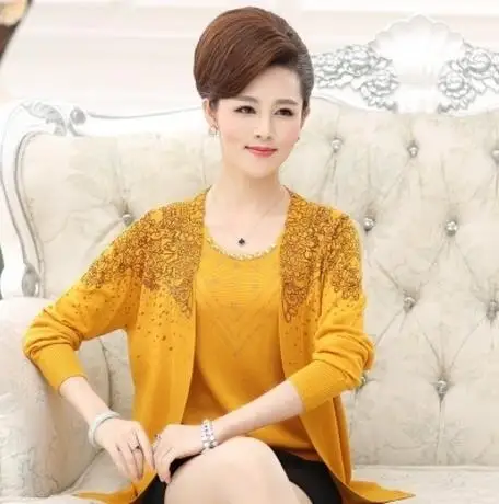 White 2020autumn winter poncho for mother two piece set blusa tricot women knitting sweaters female plus size cardigans S1138 |
