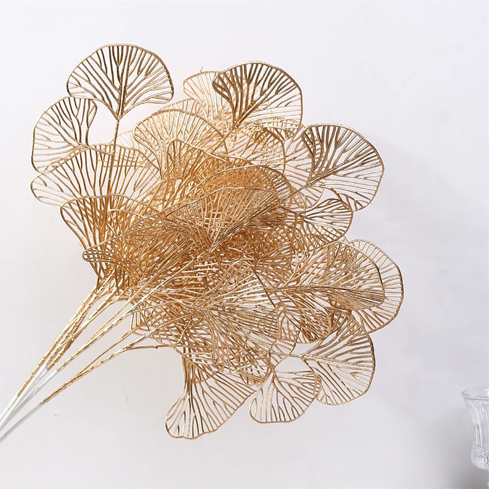 

Three-pronged Fan Leaf Netting Artificial Gold Ginkgo Eucalyptus Holly For Wedding Arch Flower Arrangement Home Decor Art Crafts