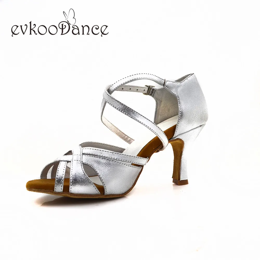 

Серебристая обувь для танцев из искусственной кожи; обувь для латиноамериканских танцев; обувь для сальсы; женская обувь на каблуке 7 см; раз...