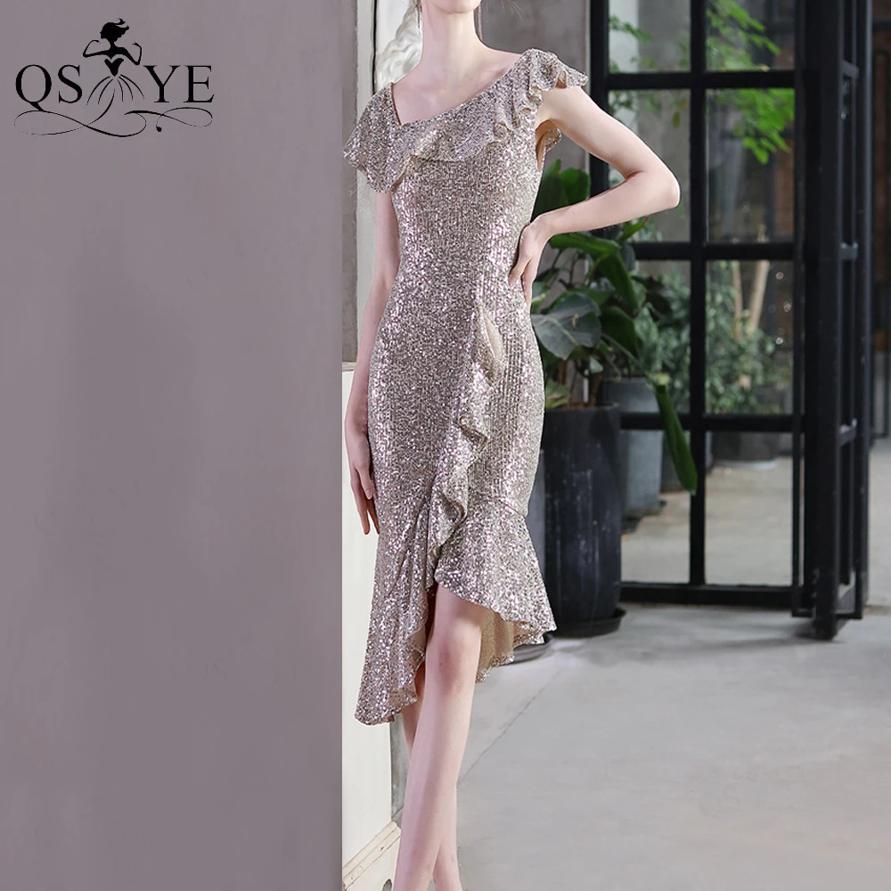 

Silver Ruffle Evening Dress Mermaid Short Prom Gown Glitter Sequin Party Dress Cap Sleeves Short Formal Gown Sparkle Women Dress