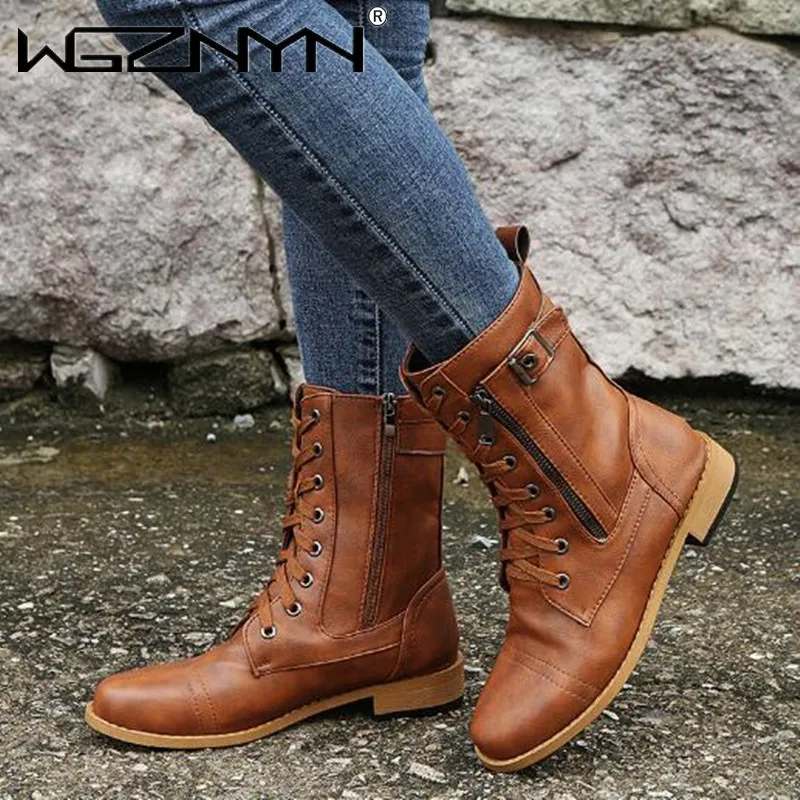 

Новые женские ботинки, модная обувь в стиле ретро на платформе, короткие ботинки из искусственной кожи на шнуровке, с боковой молнией, на тол...