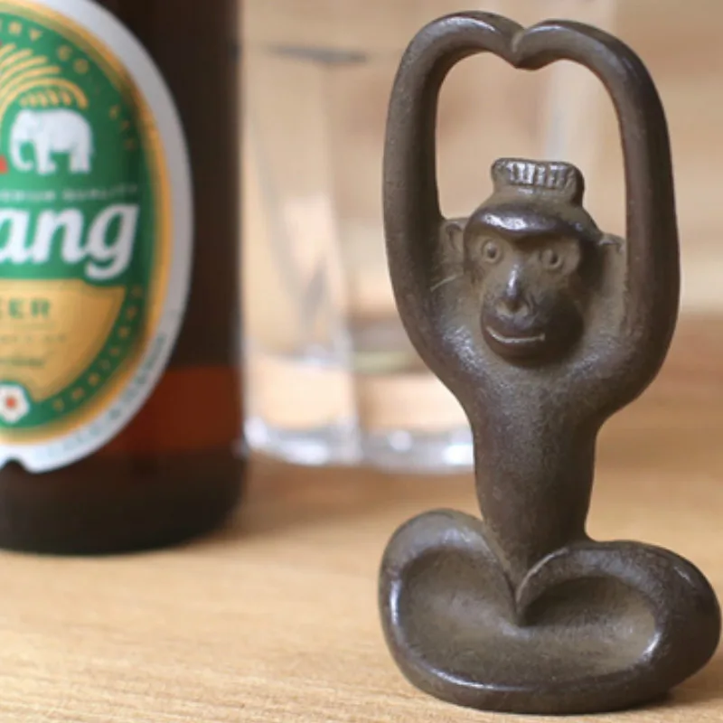 

Portable Bottle Cap Opener Easy Multi Function Monkey Beer Screwdriver Iron Creative Cocina Accesorio Wine Accessories EF50BO