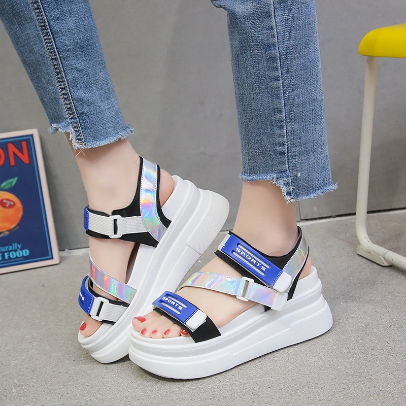 

Summer 2020 new fairy style student open-toed leisure sports Roman sandals thick bottom muffin sandals female tide Z548