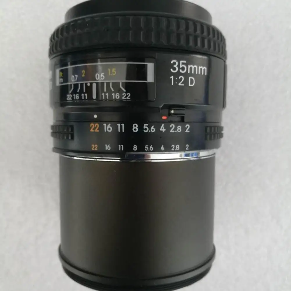 

Nikon AF NIKKOR 35 мм 1:2 D