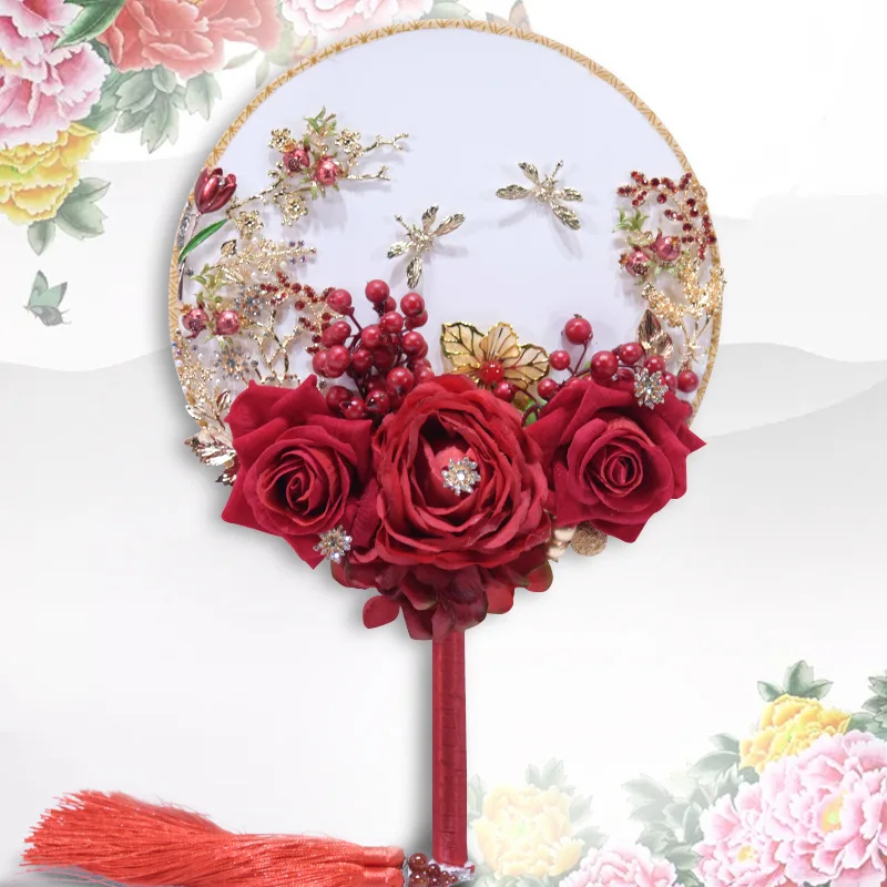 

1pcs Vintage Chinese Style Wedding Bridal Holding Flower Beaded Tassel Fan for Wedding Bride Craft Fan Photography Props Decor