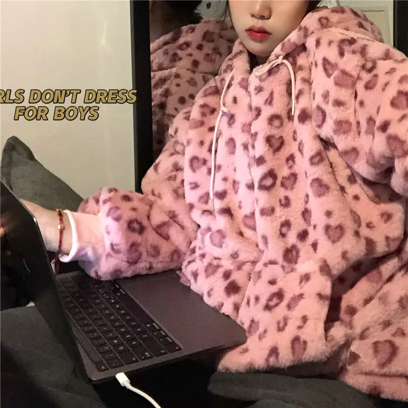 

The latest autumn and winter Plush cardigan zipper coat for girls in 2021