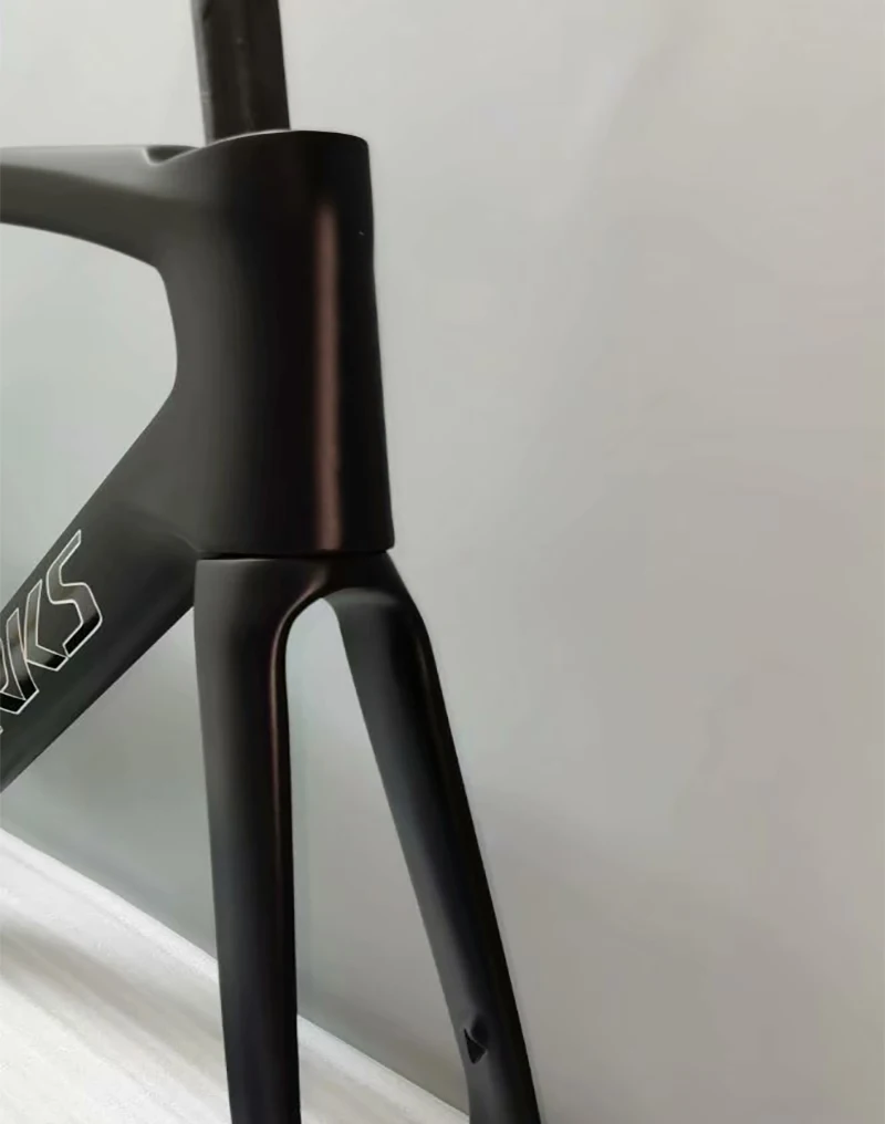 Цена Новинка 2022, высококачественный беспошлинный стеллаж для горного велосипеда из углеродного волокна Venge Bb30 с чистой резьбой и встроенным рул...