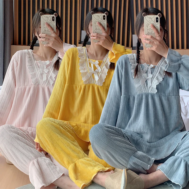 

2021 Winter Sexy Lace V-neck Thick Warm Long Sleeve Flannel Pajama Sets for Women Korean Coral Velvet Sleepwear Homewear Clothes