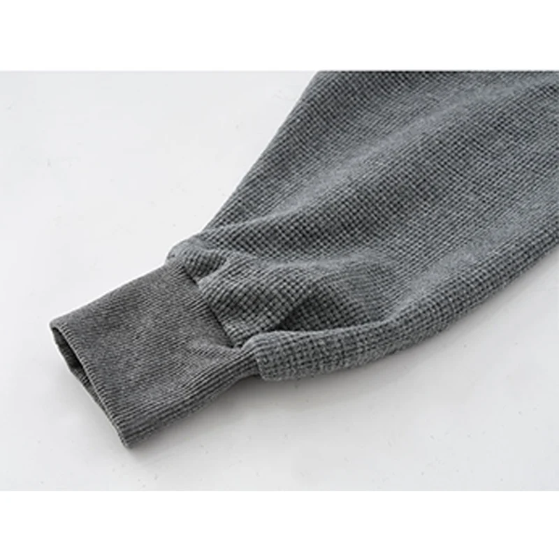 Женский трикотажный кардиган с V-образным вырезом и длинным рукавом |