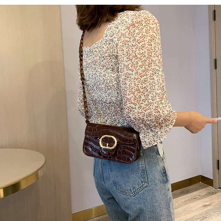 New Crocodile Chain Crossbody Bags for Women Acrylic Chain Women's Bags PU Leather Handbags Clutch Purse Bolso femenino