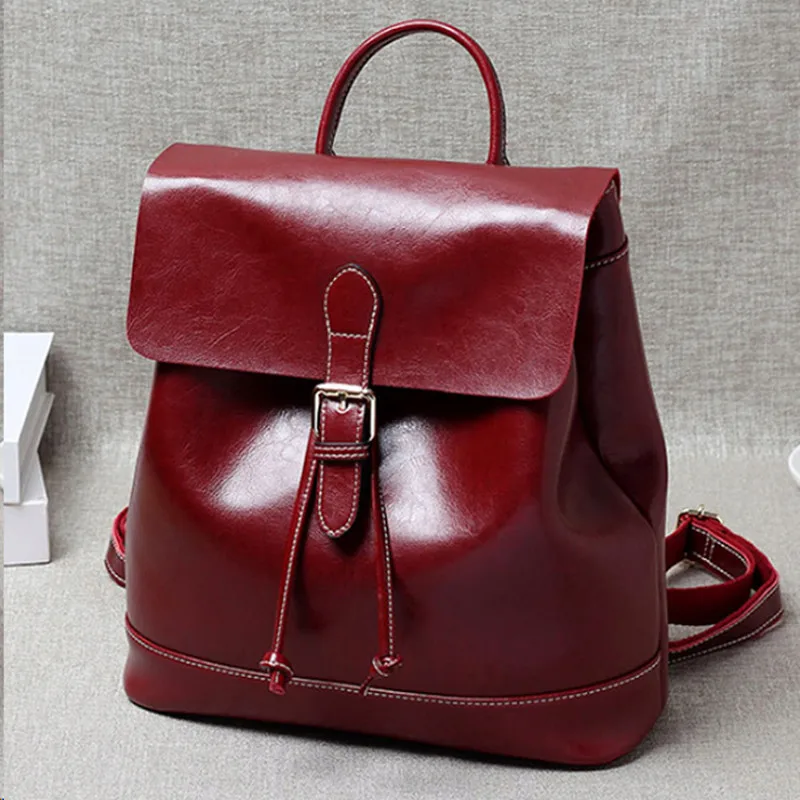 

2020 Fashion New High Quality Oil Wax Leather Backpack Women's Casual Brand Retro Bag Short Travel Backpack