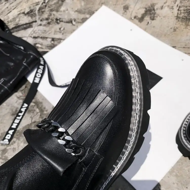Buono Scarpe/женские ботильоны с металлическими цепочками; полуботинки с эластичными кисточками; черная обувь на платформе в стиле панк; Mujer; женские носки;