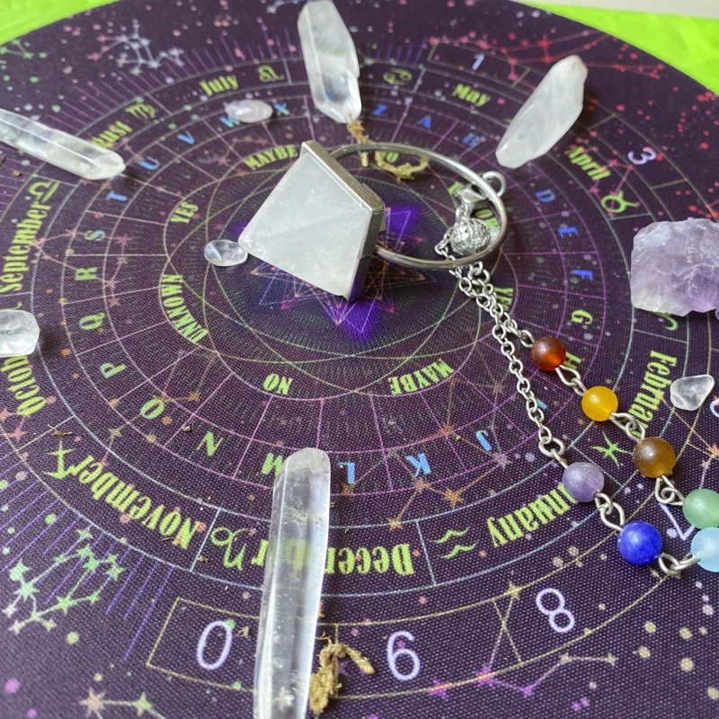 Starry Sky Alphanumeric Rubber Tablecloth Astrology Divination Cards Table Cloth for Magicians Board Game Accessorie 22cm | Спорт и