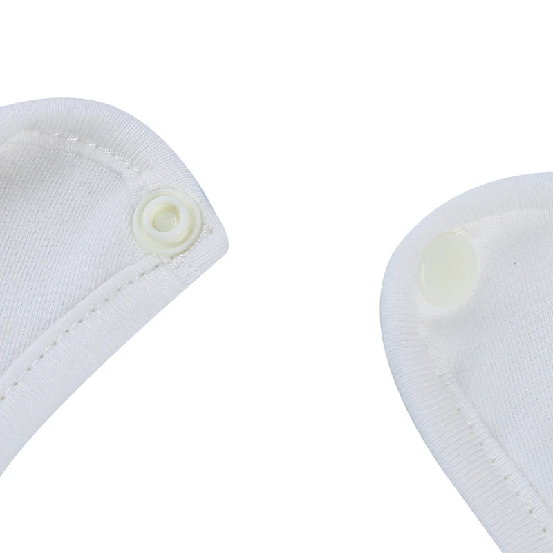 

Newborn Baby Bibs Cotton Waterproof Saliva Towel Bandana Scarf Infants Castle Apron For baby Feeding Accessories