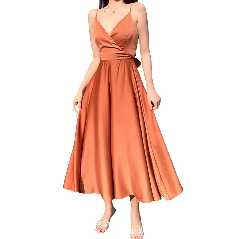 

New beach skirt seaside sexy backless holiday skirt temperament long skirt slim satin backless suspender skirt female summer