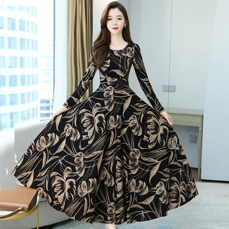 

Autumn 2021 new Korean version of large-size fashion shredded flower dress slim knitted long-sleeved print dress