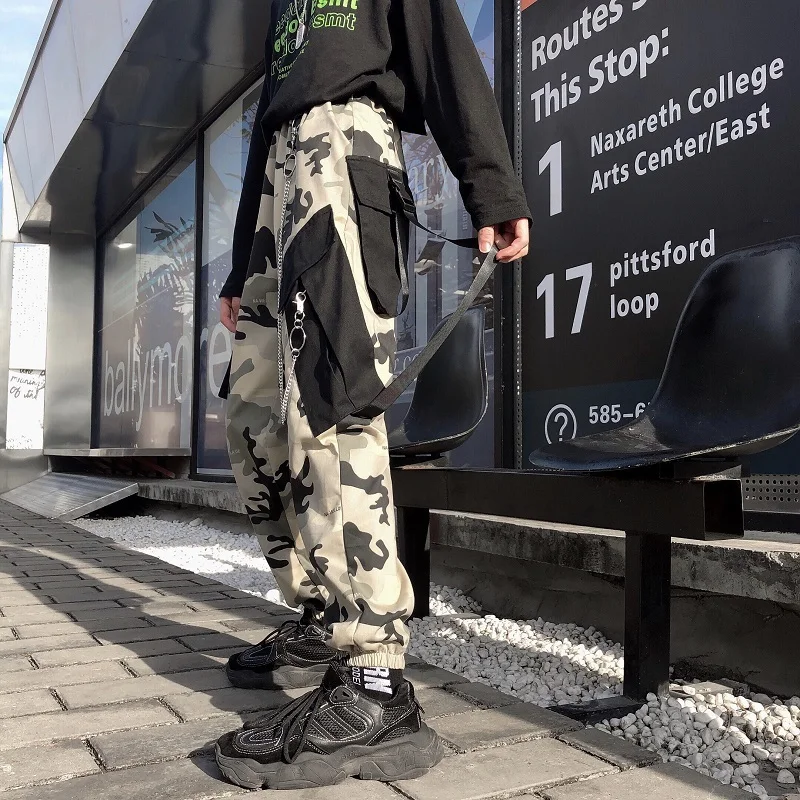 

women Harajuku Camouflage Pants Female Hip Hop Cargo Pants Women Chain Vintage Punk High Waist Pants Korean Style Baggy Trousers