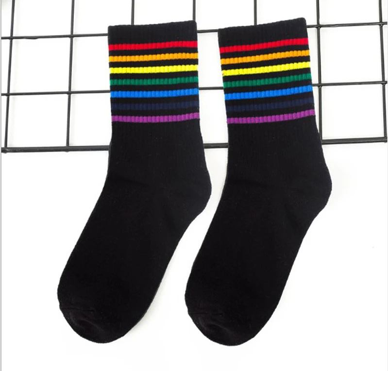 Длинные женские зимние радужные носки, модные хлопковые осенние дышащие уличные полосатые спортивные длинные носки INS Hongkong - Цвет: 4