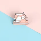 Новинка, памятная версия, брошь в виде швейной машины, модная Личность, розовая девушка, отсутствует, швейная машина, Подарочный значок, Denim Cl