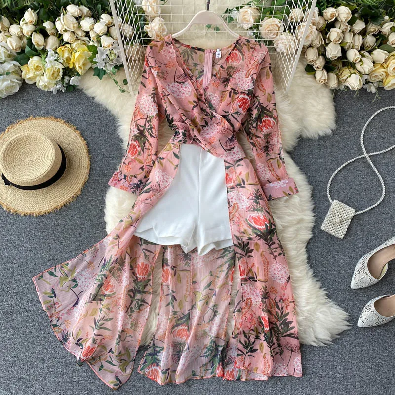 

2021 Spring Summer Women Casual Two Piece Set Retro Chic V Neck Women Asymmetrical Long Chiffon Shirt White Wide Legs Shorts Set
