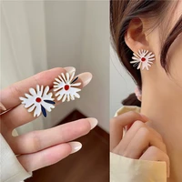 yangliujia little daisy flowers earring%ef%bc%8cfashion sweet elegant small and pure and fresh ms stud earrings 2021