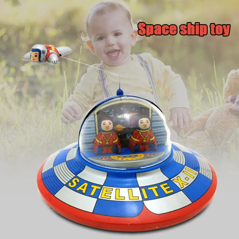 

Clockwork Windup Flying Saucer Space Ship Retro Tin Toy Home Decoration AN88