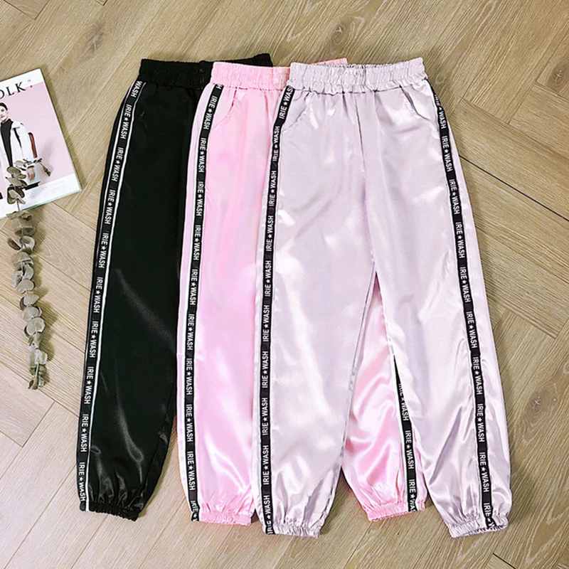 Женские спортивные брюки Loozykit атласные для йоги с большим карманом глянцевые