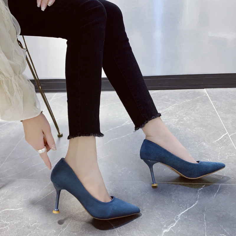 Однотонные туфли на высоком каблуке женские элегантные туфли-лодочки с острым