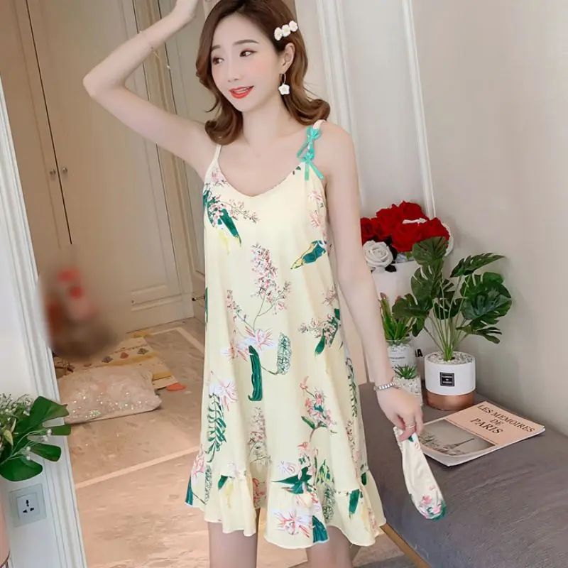

Free Eye Mask With Chest Pad Nightwear Ladies Summer Strap Nightgown Loose Cute Printed Home Nightdress