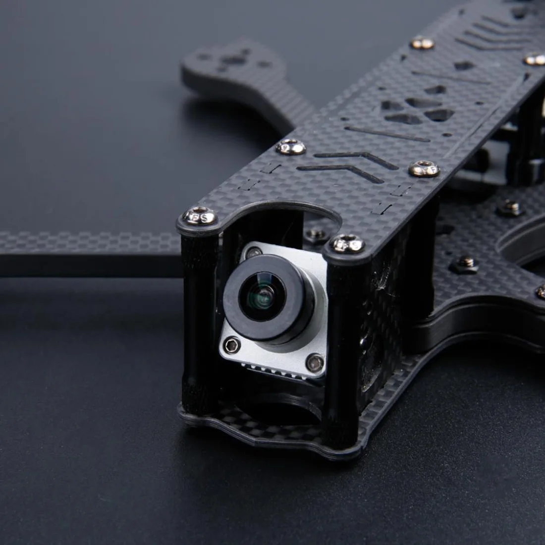 

iFlight DC5 222mm 5inch HD FPV Frame with 5mm Arm Compatible 5inch Prop for FPV Air Unit For Digital FPV System