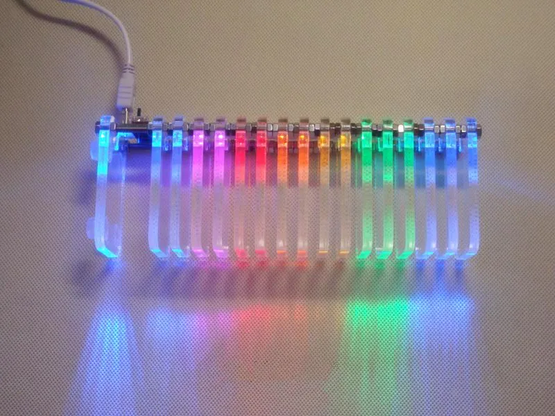 Kopen KS16 Muziek Spectrum Crystal Geluid Kolom Licht Kubus Led Niveau Display Elektronische Productie Diy