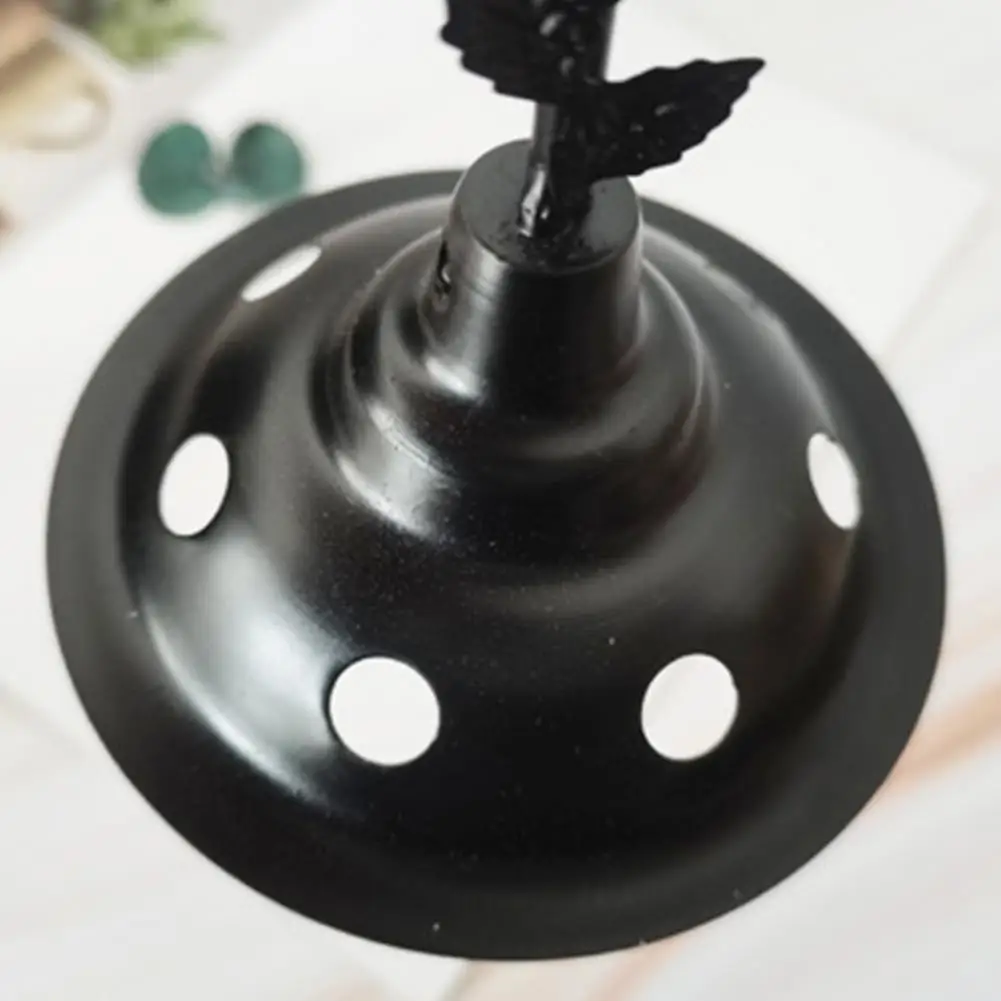 

Candle Holder Eco-friendly Fadeless Wrought Iron Desktop Candle Stand Decor for Dorm Romantic Decor Metal Candlestick Wedding De