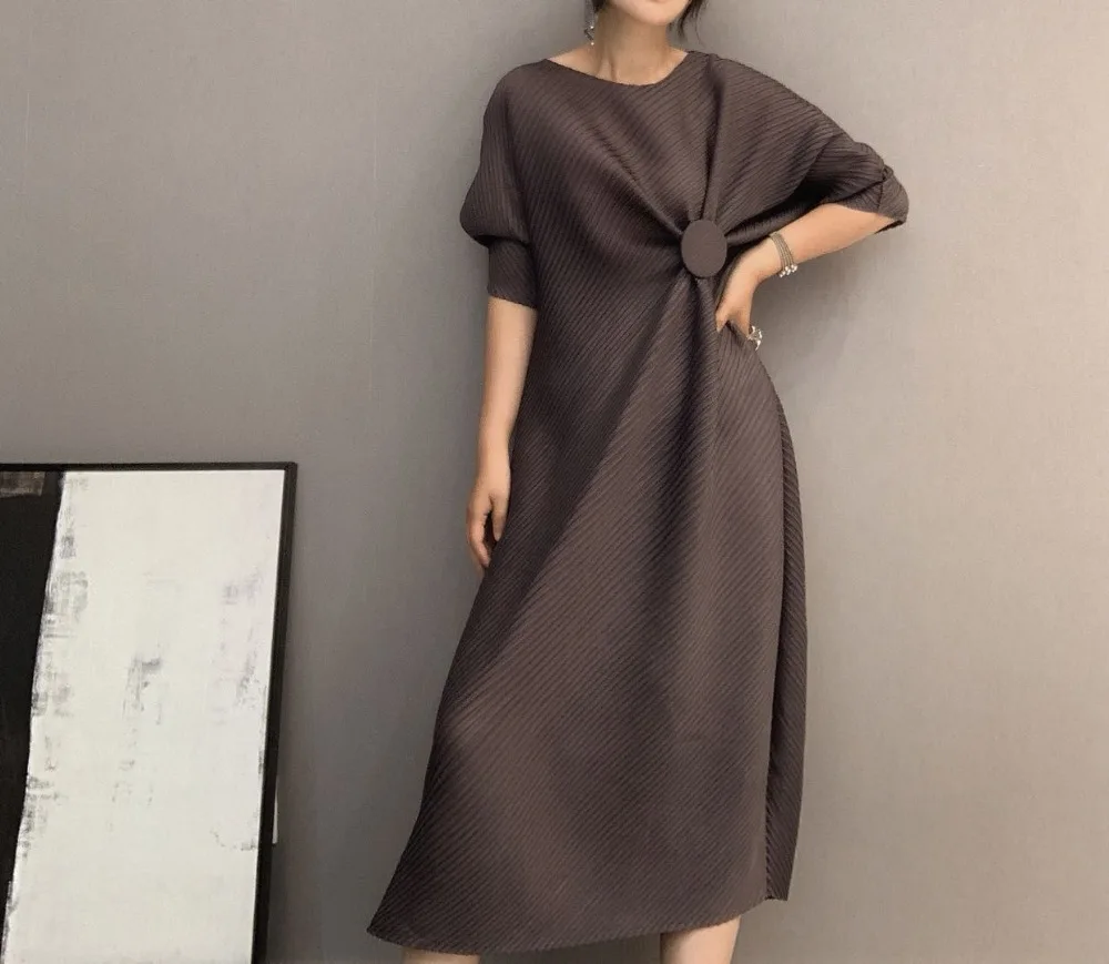 Miyake модное платье на запястье с коротким рукавом, с блестками, с круглым вырезом, со складками, на пуговицах, прямое платье