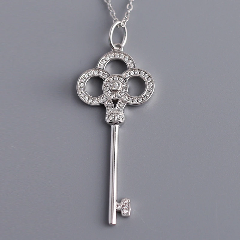 

DOYUBO European Style Real Silver Key Pendant Necklace Jewelry Anitque Silver Cubic Zircon Key Sweater Chain Fine Jewelry VA176