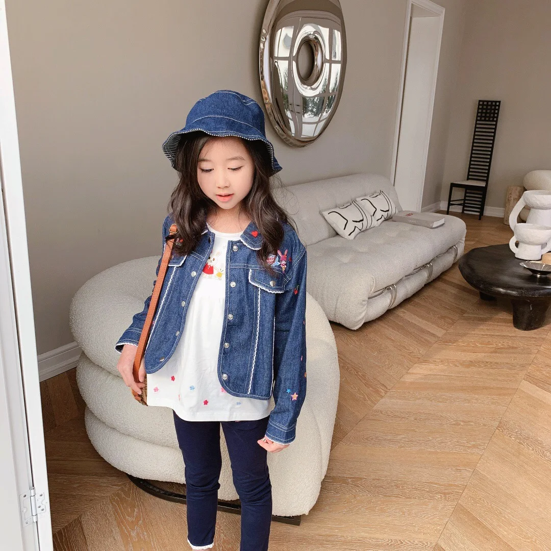 

2021 spring autumn new girls denim jacket sweet high quality embroidery cartoon rabbit bear pattern casual kids denim jacket