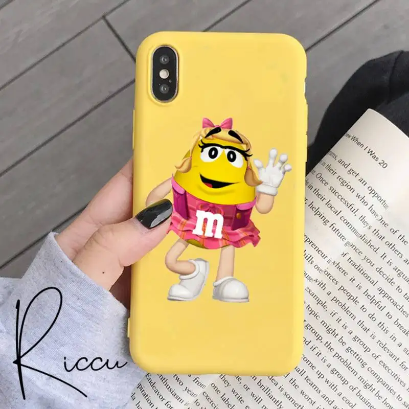

color lovely M&Ms Chocolate Phone Case for iPhone 8 7 6 6S Plus X 5S SE 2020 XR 11 12 Pro mini pro XS MAX Candy yellow Silicone