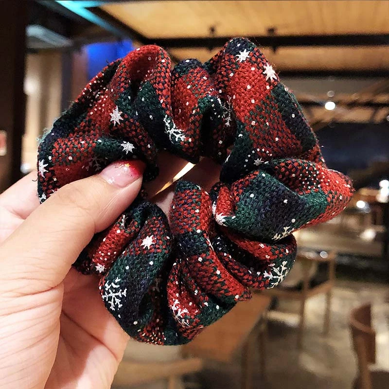 Новогодняя резинка для волос с красным принтом клетчатой снежинки для женщин и девочек.