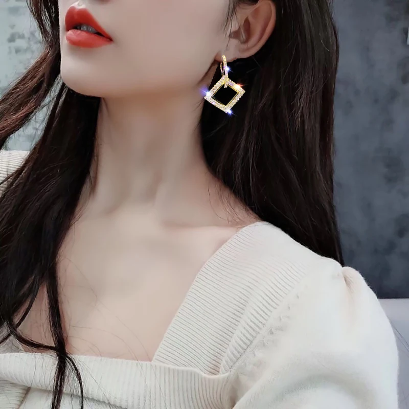 

New Square Dangle Earring Shining Rhinestone Geometric Drop Earrings for Women Bijoux Party Jewelry Gifts