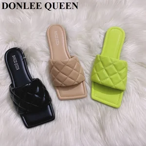 Шлепанцы женские, на плоской подошве, с квадратным носком, с вышивкой, зеленого цвета