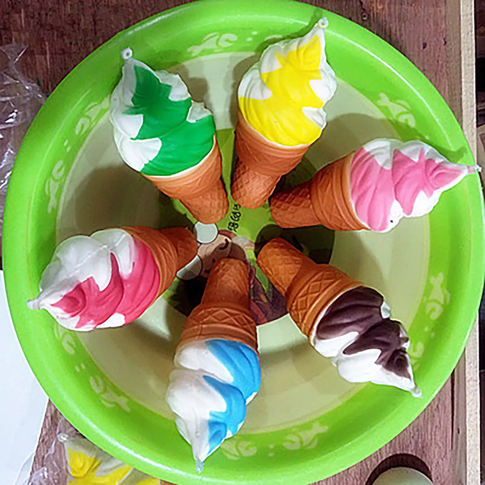 

Fidget toys popit 2PC Exquisite Fun Ice Cream Scented Charm Slow Rising Simulation Kid Toy Stress toy Antistress