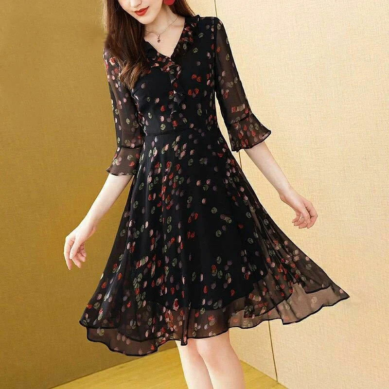 

Women's Spring Summer Style Chiffon Dress Women's Printed V-neck Half Sleeve Elegant Temperament Dress SS1882