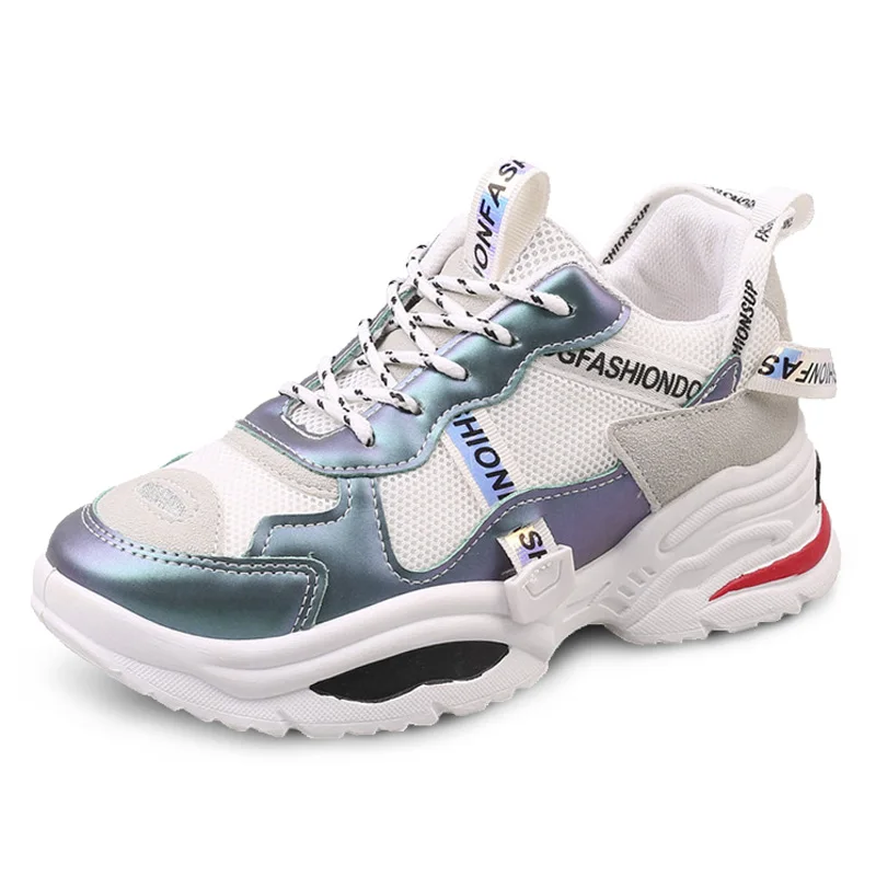 Модные женские кроссовки из вулканизированной ткани смешанных цветов на плоской