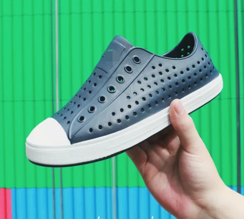 

Hiking Shoes Men Summer Waterproof Breathable Elastic Leather Walking Tour Beach Rock Outdoor Men Climbing Shoes Trekking