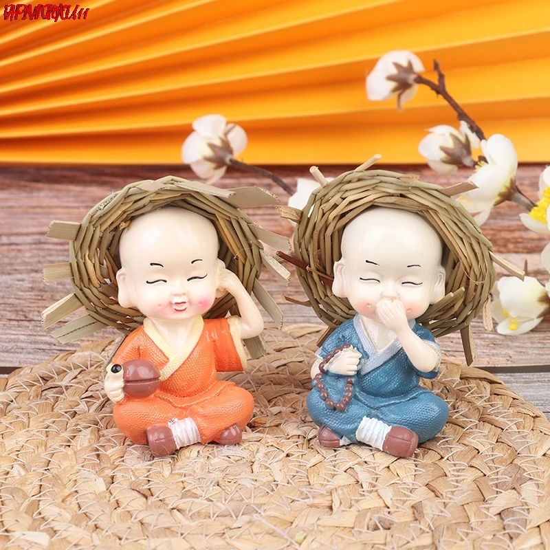 

4x/Set Car Decoration Resin Monks Straw Hat Dolls Auto Interior Dashboard Decor Accessories Gift