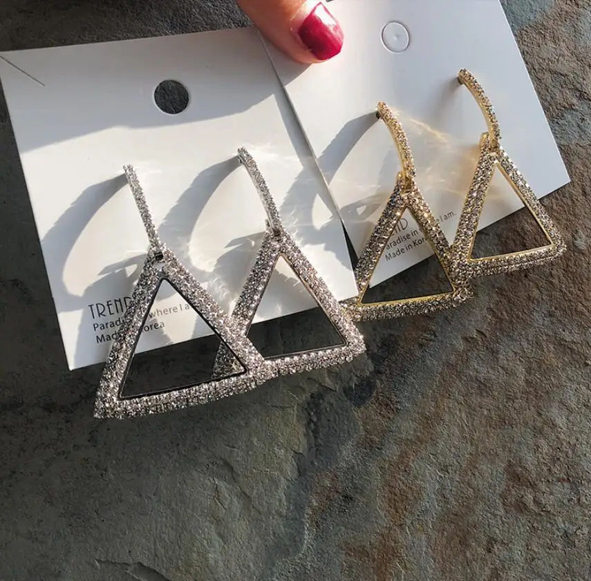 Женские серьги-гвоздики с кристаллами Hyperbole большие геометрические треугольные