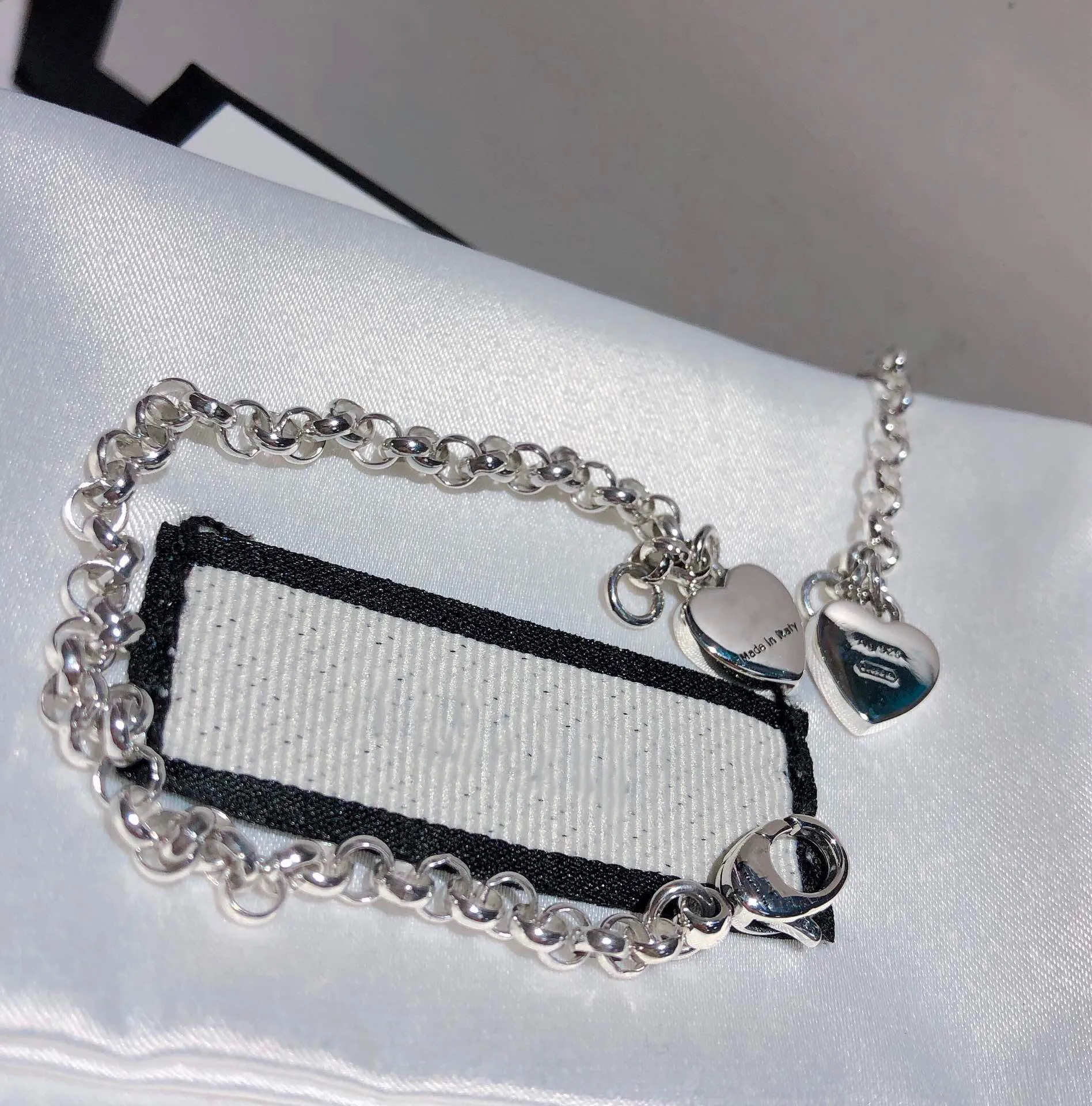 

1:1S925 sterling silver bracelet, classic retro stars, patterned bracelet, exquisite craftsmanship, ladies jewelry gifts